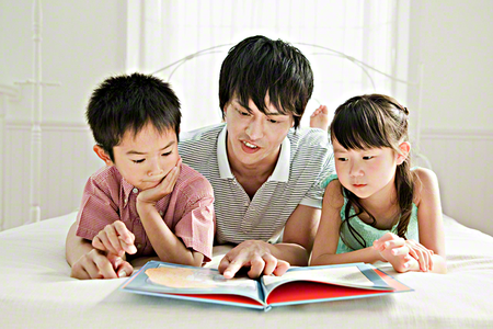 「たくさん話しかければ言葉が伸びる」は間違い?のタイトル画像