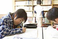 凸凹っ子の勉強方法、どんな工夫ができる?わが家のアイデアのタイトル画像