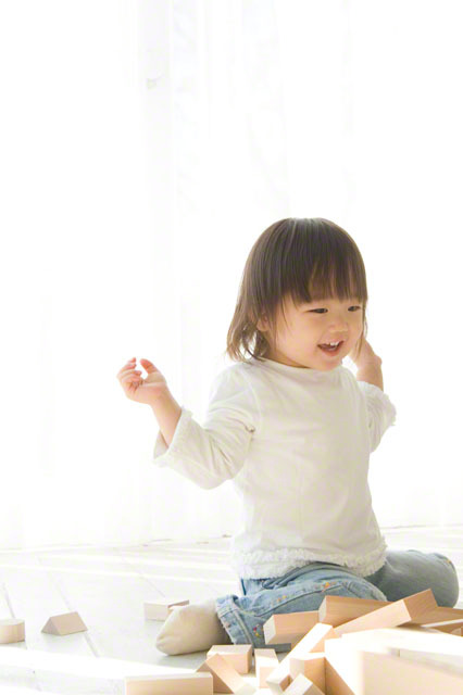 常同行動とは 子どもが同じ行動を繰り返すのには理由があります 相談先と対処法まとめ Litalico発達ナビ 常同行動とは 子どもが同じ行動を繰り返すのには理由があります 相談先と対処法まとめ Litalico発達ナビ