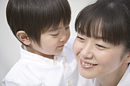 話したいのに話せない。息子の場面緘黙を知って私がしたことのタイトル画像