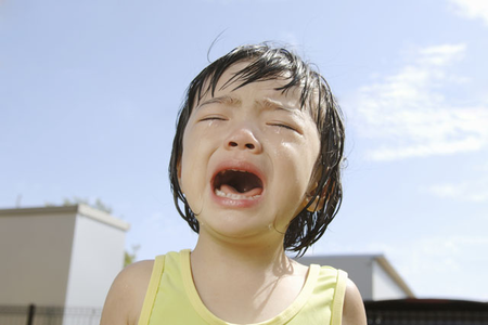 「1番がいい！」と子どもが泣くのは、なぜ？よくある3つの理由のタイトル画像