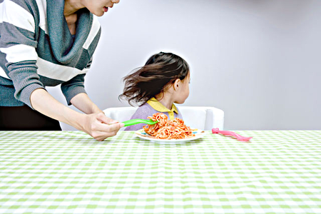 摂食障害 拒食症 過食症 とは 症状や治療法 関連のある心の病気などを詳しく解説 Litalico発達ナビ