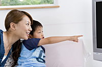 不眠症に苦しむ息子。大好きなテレビとの付き合い方を親子で考えたのタイトル画像