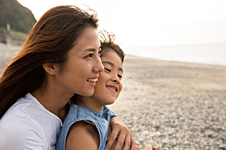 発達障害の診断を受けることは、「逃げ」だと思っていた。子どもの特性と向き合う中で私が決心したことのタイトル画像
