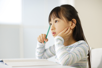 軽度知的発達症(軽度知的障害)とは?軽度知的発達症(軽度知的障害)の特徴と判明しやすい時期、本人に合った学習・支援方法まとめ【専門家監修】のタイトル画像