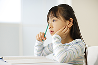 軽度知的障害とは?軽度知的障害の特徴と判明しやすい時期、本人に合った学習・支援方法まとめのタイトル画像