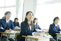 子どもの精神薬服用をどう考える?揺れる親心に寄り添うスクールカウンセラーのタイトル画像