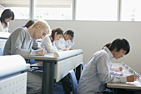 国家資格の「公認心理師」誕生!臨床心理士との違いは?受験資格や経過措置をわかりやすく解説します!のタイトル画像