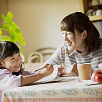 夏休みの宿題、最終日にもう泣かない!ドリル・自由研究・日記・作文・図工…お悩み別の解決法をご紹介のタイトル画像