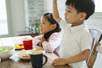 「どうしてママは意地悪言うの?」声をかけを嫌がる子ども。わが家で決めたルールとはのタイトル画像