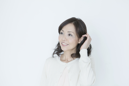 突発性難聴とは?急に聞こえなくなったけど病院に行くべき?症状や治療法も解説しますのタイトル画像