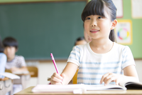 個別の教育支援計画とは?発達障害のある子が、長期的に一貫した支援を受けるために。個別の指導計画との違い、対象者や作成方法も解説のタイトル画像