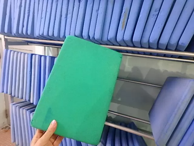 わが家は水泳帽がたくさん！息子のこだわりに寄りそう本当の理由の画像