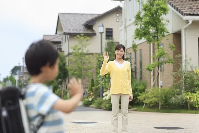わが子が通級へ行くこと、クラスやママ友にどう伝える？発達障害の子どもが笑顔で学べる環境づくりに向けての画像