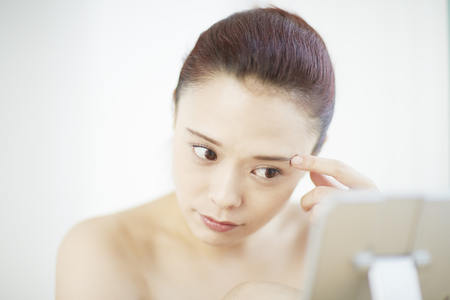 化粧は超苦手 職場はトラブルだらけ アスペルガーでadhdな私がみつけた 生き抜くための対処法とは Litalico発達ナビ 化粧は超苦手 職場はトラブルだらけ アスペルガーでadhdな私がみつけた 生き抜くための対処法とは Litalico発達ナビ