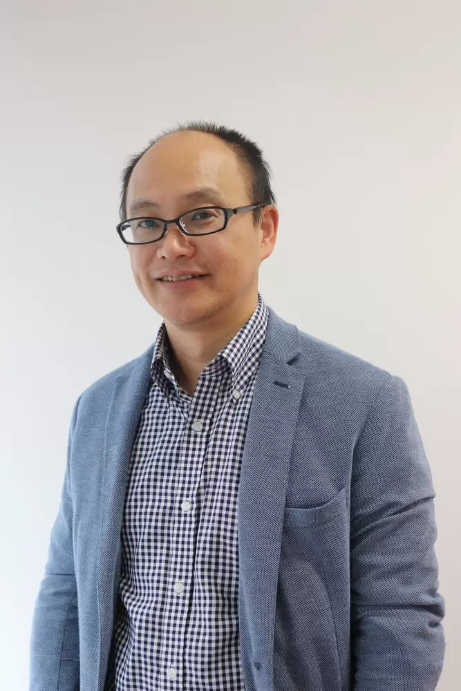 著者の井上雅彦先生