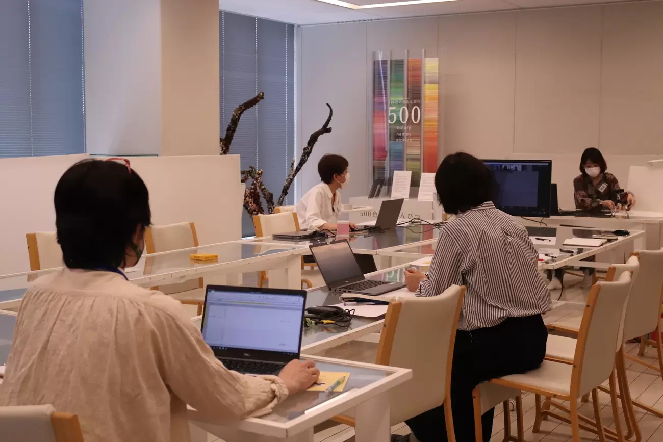 発達ナビユーザーとフェリシモプランナーのオンライン座談会の様子