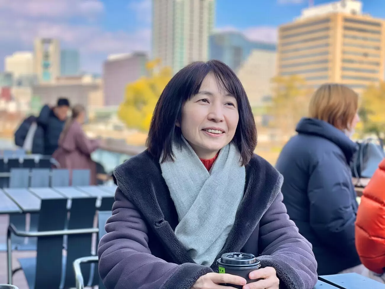 話をする広野さん