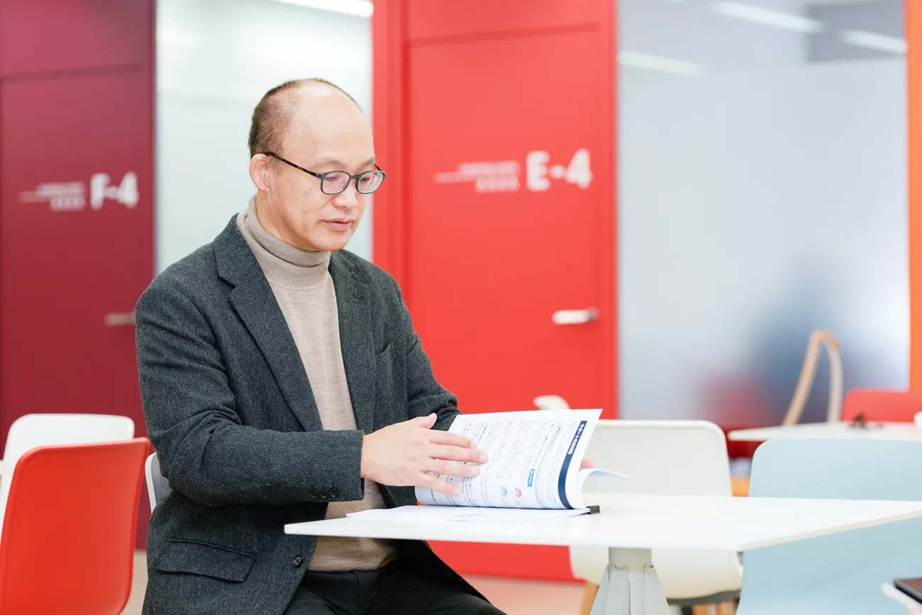 LITALICO発達特性検査のレポートを読む井上雅彦先生