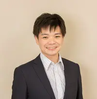 監修者東恩納拓也のアイコン