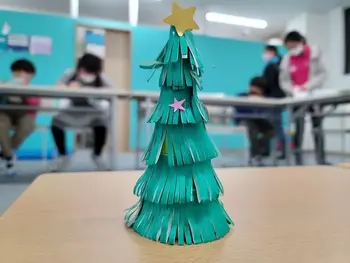 夢門塾戸塚原宿/松ぼっくりクリスマスを作った人はこちらもチャレンジ！