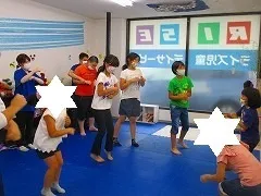 ライズ児童デイサービス小田栄/7月最初のダンス！💃ー7月のダンスラボー