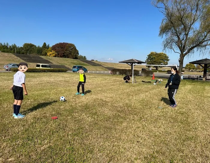  サッカー療育　カノアスFC平松本町/パス練習⚽️💨