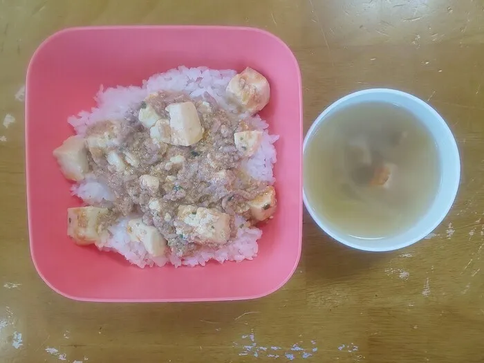 ジュニアスクール虹の橋フレンズ港教室/5/15 昼食「マーボー丼・きのこスープ」