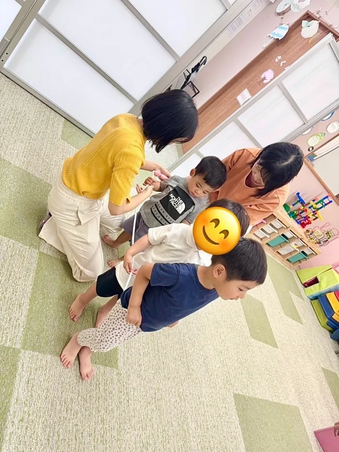 てらぴぁぽけっと　岡崎羽根北教室/雨の日の遊びに電車ごっこ⁉