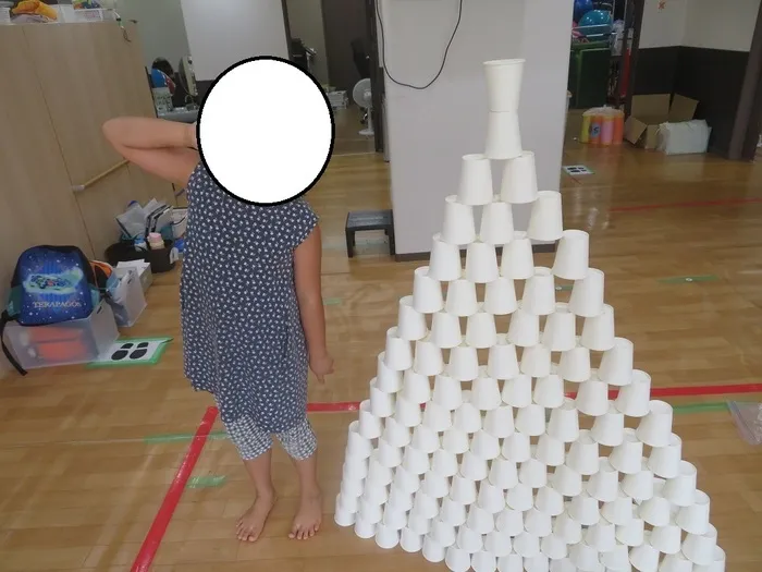 AIAI PLUS 鴫野/8月15日　（AIAI祭り：紙コップタワー）