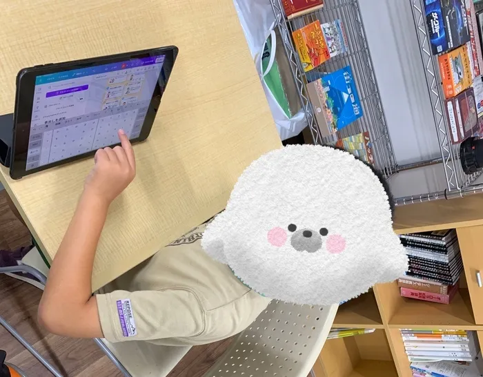 Study＊Cafe千種(学習支援型・放課後等デイサービス)/Study*Cafeのチラシをつくろう！