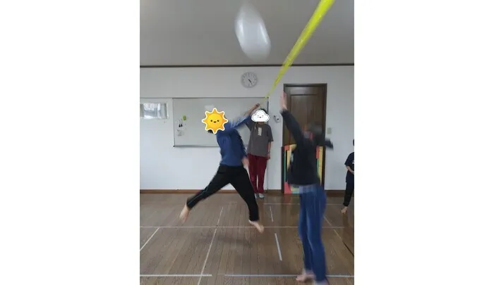チャイルドクラブ なでしこ/💪🥎風船バレーでアタック🥎!!🎵