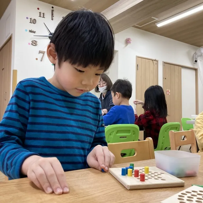 児童発達支援事業所　あった豊平/手先をつかって！