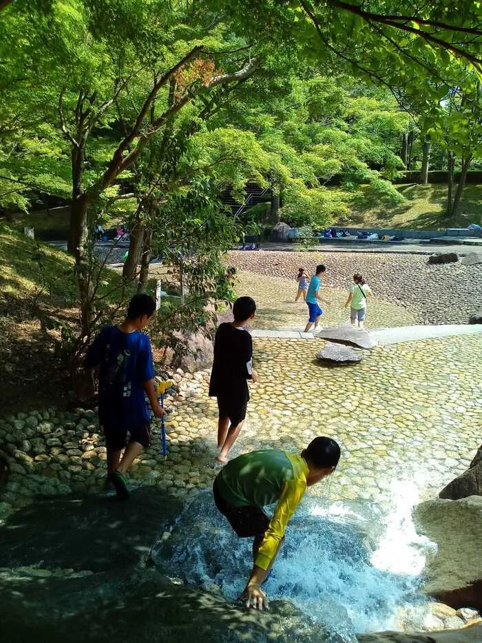 kiitos aina/夏休みの活動（多摩一本杉公園水遊び）