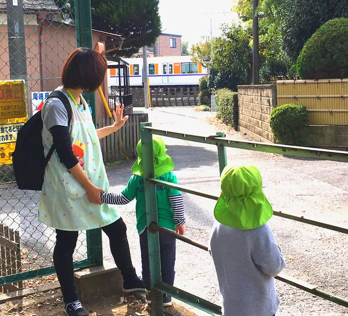 児童発達支援元気キッズ志木教室/電車が見える公園へ