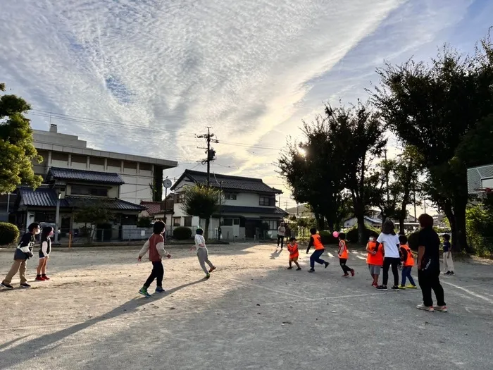 レガロニア常普請/公園遊びの様子です・レガロッチ🏀