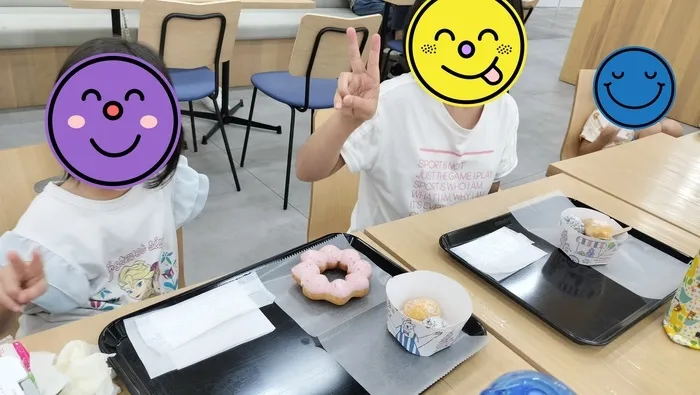児童発達支援・放課後等デイサービス キッズ/ミスタードーナツにおでかけを行いました。