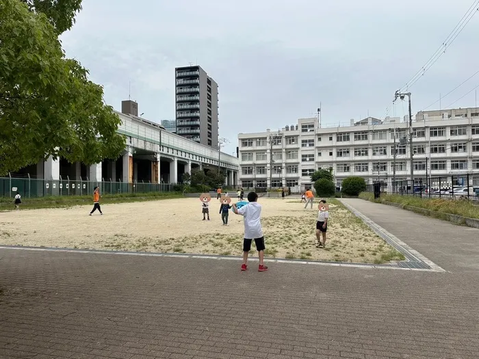 放課後等デイサ一ビス バディ浪速教室/外遊び⚽️⚾️