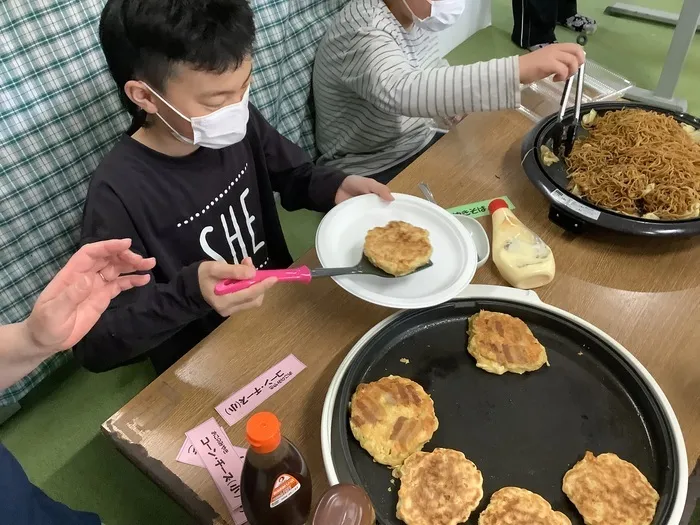 さわやか愛の家 あだち館/お好み焼き屋さんごっこ