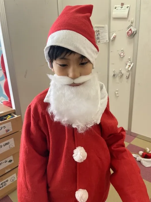 ぴっぴ栗生/ぴっぴにサンタさんがやってきた？！🎅