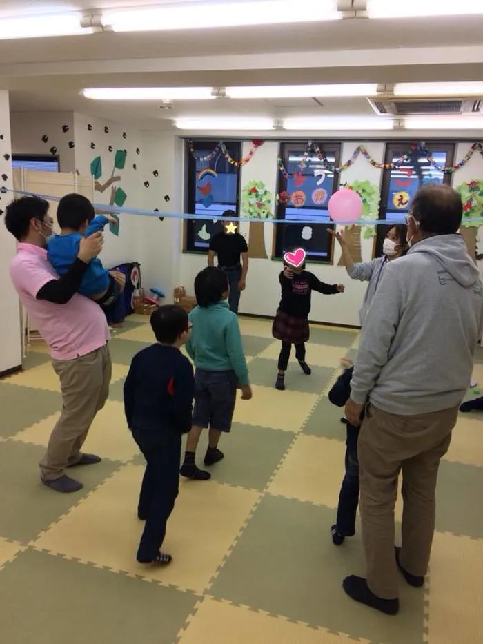 すり～ぴ～す仲町台/風船バレー／2月5日（月）の活動報告です