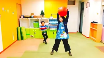 こぱんはうすさくら 立川幸町教室/2019.12.6　ボール遊び