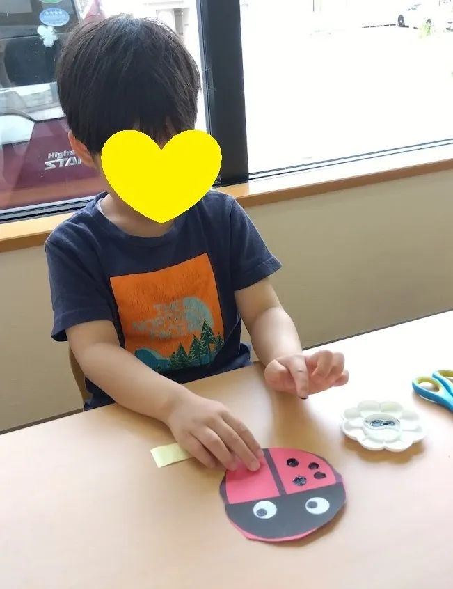 児童発達支援　きっずい～らいふ/春の制作