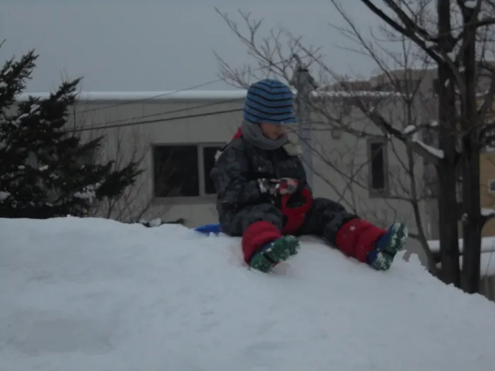 児童発達支援　きっずい～らいふ/近くの公園で雪遊び