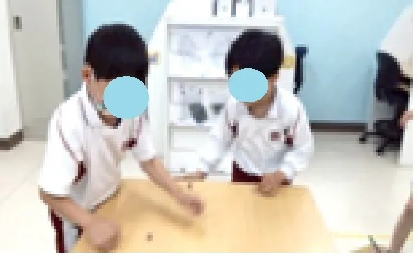 こども発達支援 親どりこんこん/ビー玉、回そう！