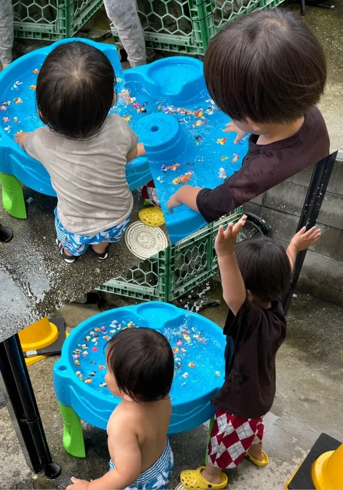 つむぎ/今年最初の水遊び♪