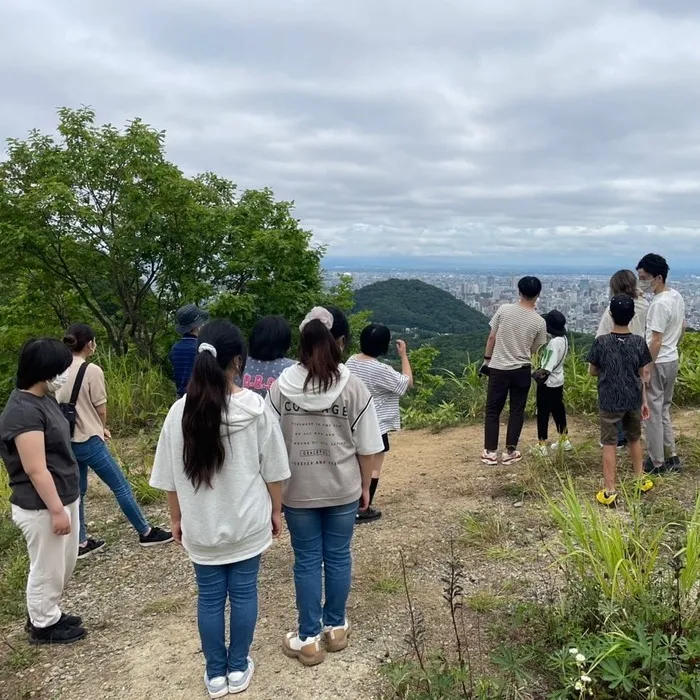 体験重視型放課後等デイサービス「ぴすと学舎・プラス」/幌見峠に行こう🌸＆ぴすと祭り準備🏮