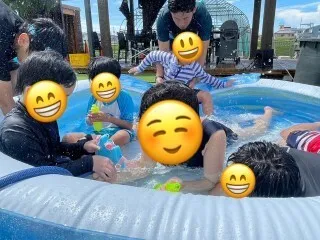 【楽しいイベント盛りだくさん！】　放課後等デイサービスアクティブ/水遊び⛲　～秘密基地～