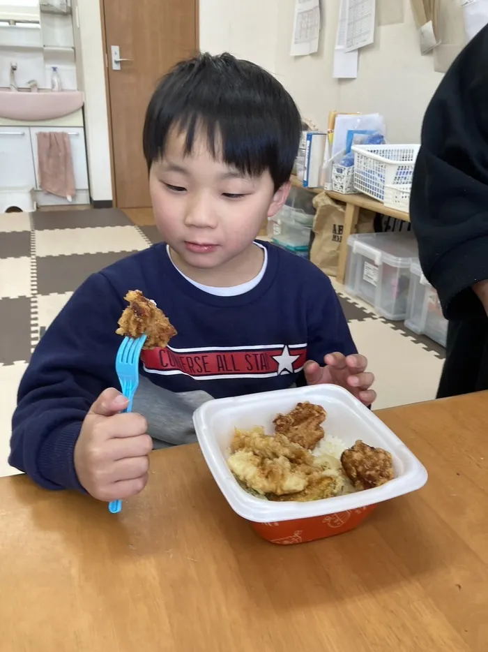 どんぐり/【お楽しみ昼食】 さんてん