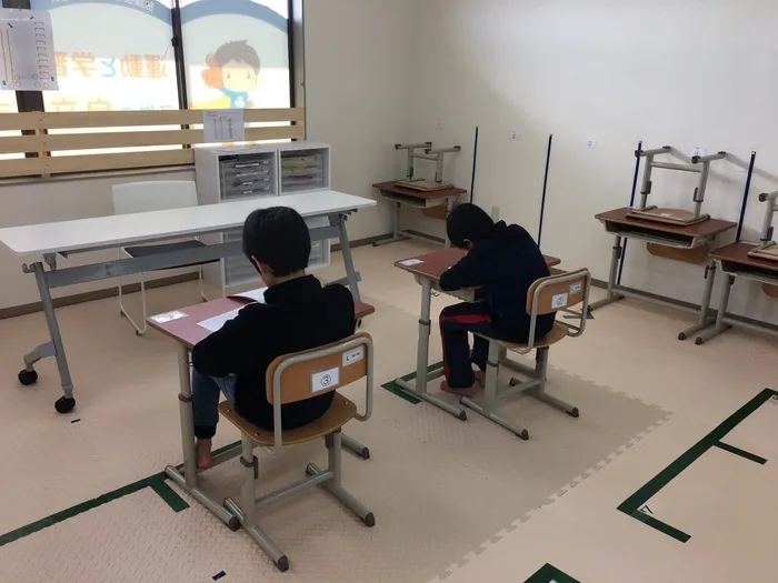 運動と学習による子供の自立支援教室 みらい羽島教室/日常の支援風景